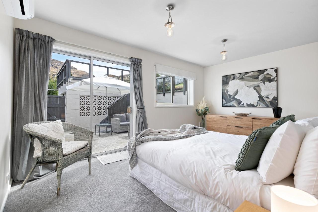 Lake And Mountain View Living Queenstown Bagian luar foto